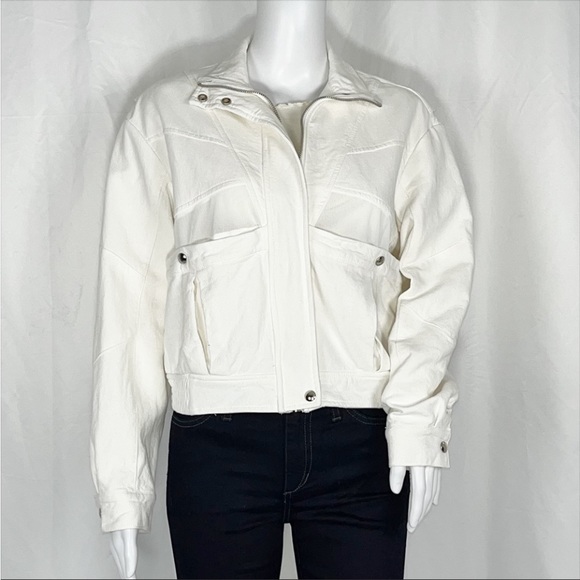 BlankNYC So Icy White Crepe Bomber Jacket SzXS Mesh Elastic Panel &Patch Pockets - Picture 2 of 16